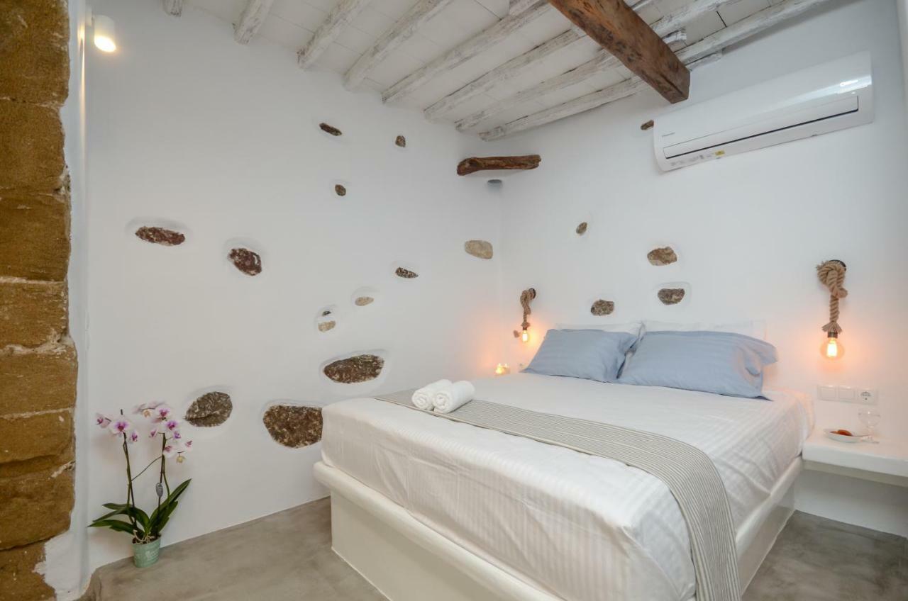 Venetian Suites Naxos City Exterior photo